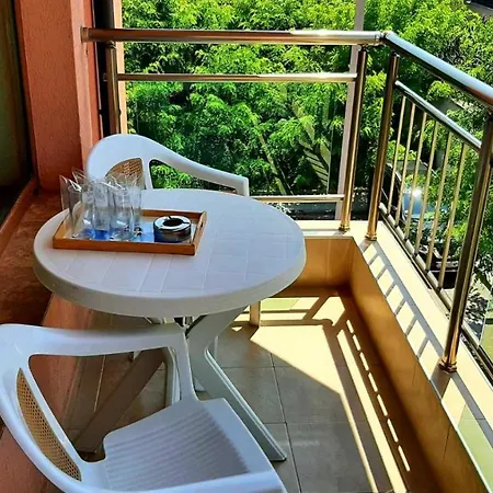 Guest house Adri 2*