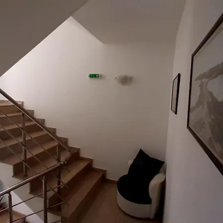 Adri Gæstehus
