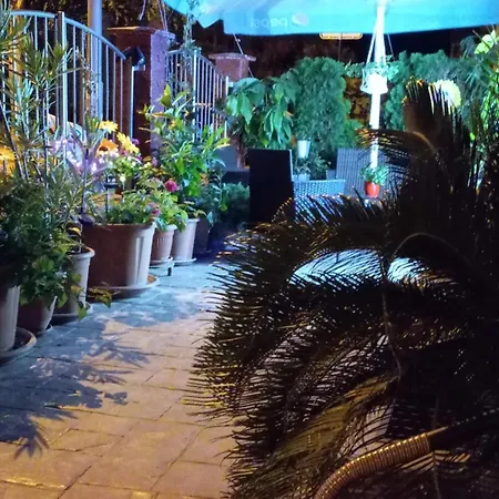 Adri Guest house